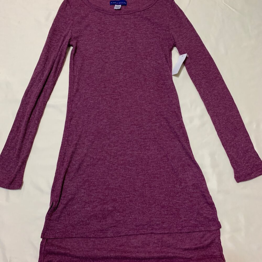 NWT Simply Style Purple Rib Tee Size M .